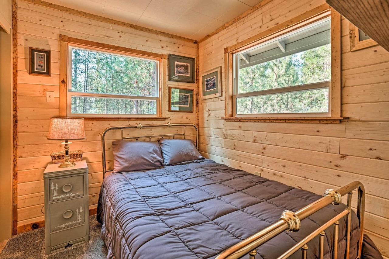 High Lakes Hideaway La Pine Fishing Cabin! Exterior photo